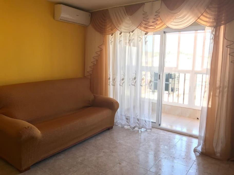 Apartamento Aitana.Esta A 2 Km De La Playa Andando Leilighet Alicante Eksteriør bilde