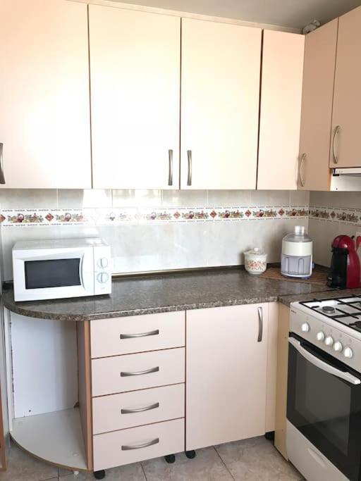 Apartamento Aitana.Esta A 2 Km De La Playa Andando Leilighet Alicante Eksteriør bilde