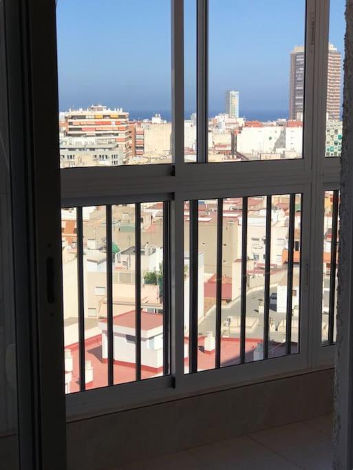 Apartamento Aitana.Esta A 2 Km De La Playa Andando Leilighet Alicante Eksteriør bilde